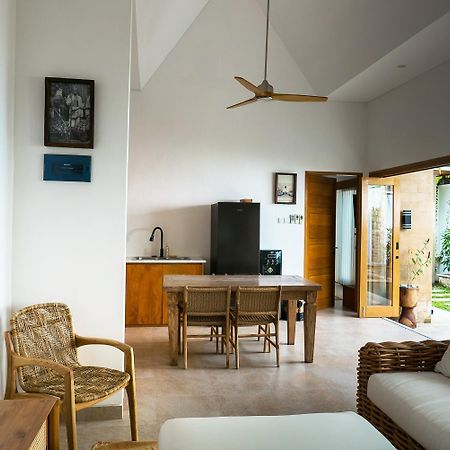 Puspa Ayu Villas & Apartments Kuta  Bagian luar foto